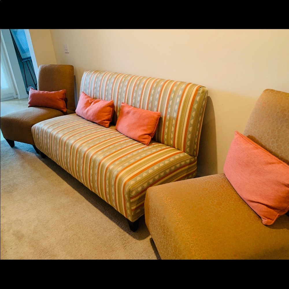 American signature couches